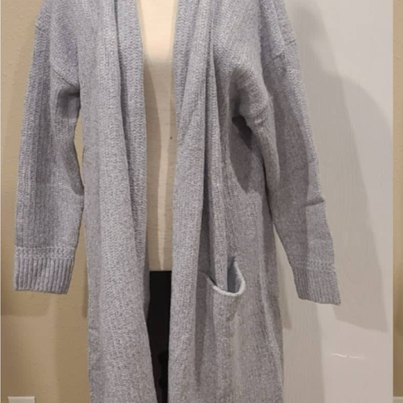 Old Navy Heather Gray Knit Sweater - Picture 4 of 4